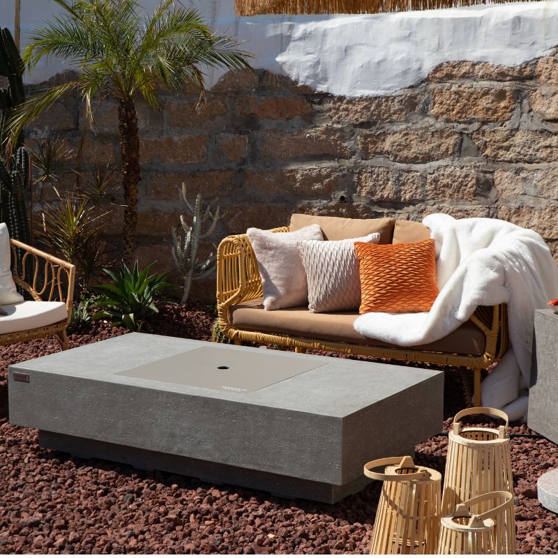 Elementi Plus Monte Carlo Fire Table With Lid Outdoor