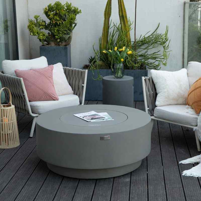 Elementi Plus Colosseo Fire Table With Aluminum Lid