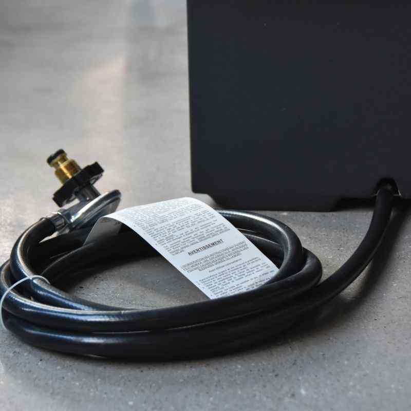Modeno Branford Fire Table with connected gas hose
