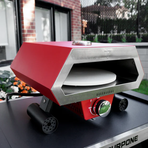 Red_Turpon_Ronzio_pizza_oven_outdoors